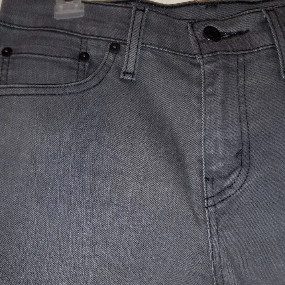LEVI STRAUSS & CO 511 ORIGINAL RIVETED JEANS - Picture 4 of 9